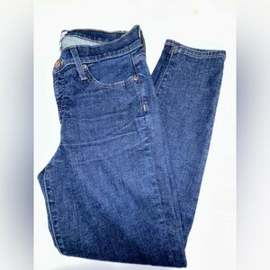 EUC J. CREW‎ Toothpick women's jeans. Size 29. Dark wash.